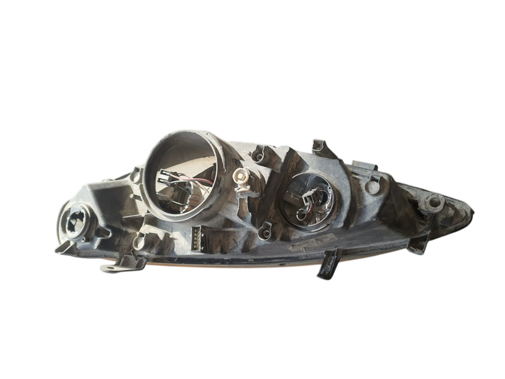 PEUGEOT 307 SAĞ ÖN FARI OEM NO:424409999