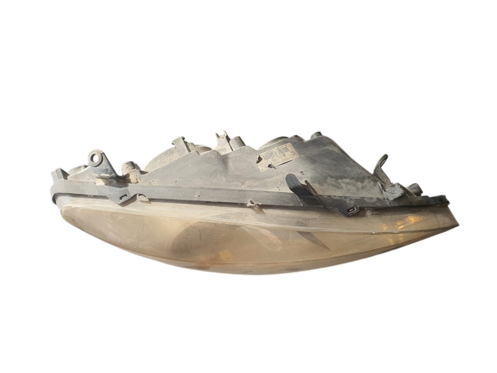 PEUGEOT 307 SAĞ ÖN FARI OEM NO:424409999