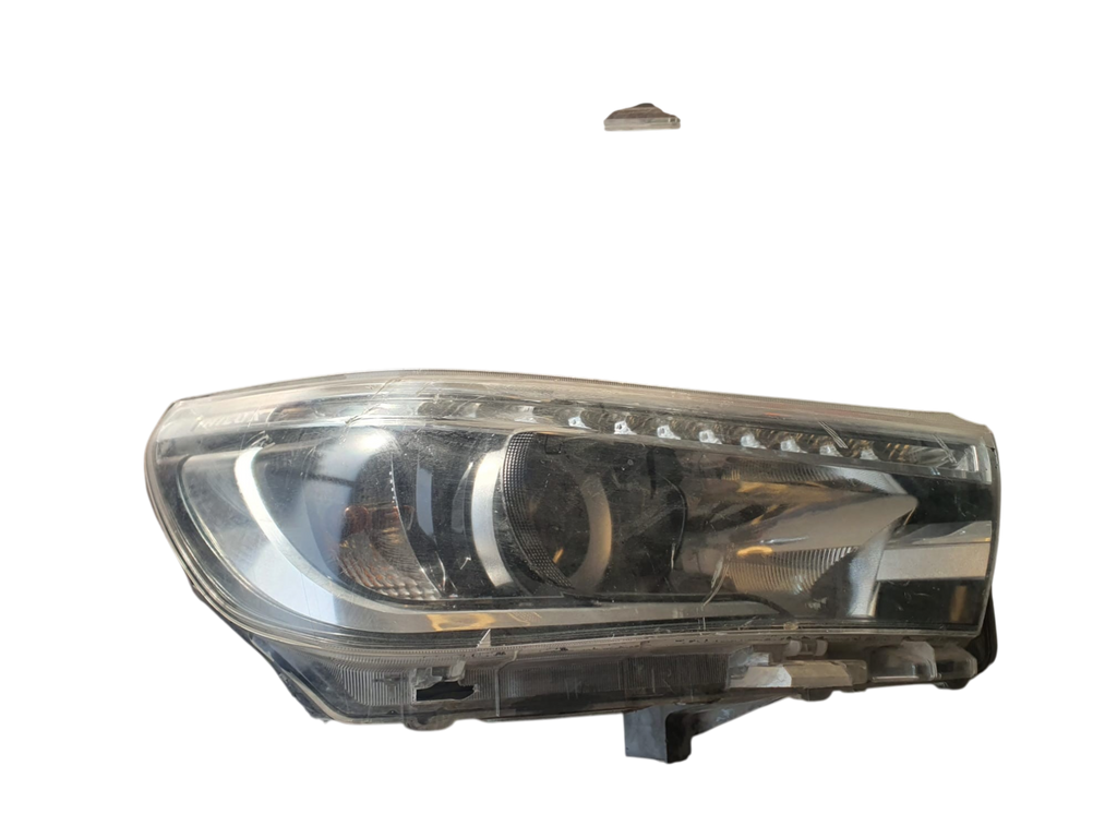 TOYOTA HİLLUX SAĞ FARI