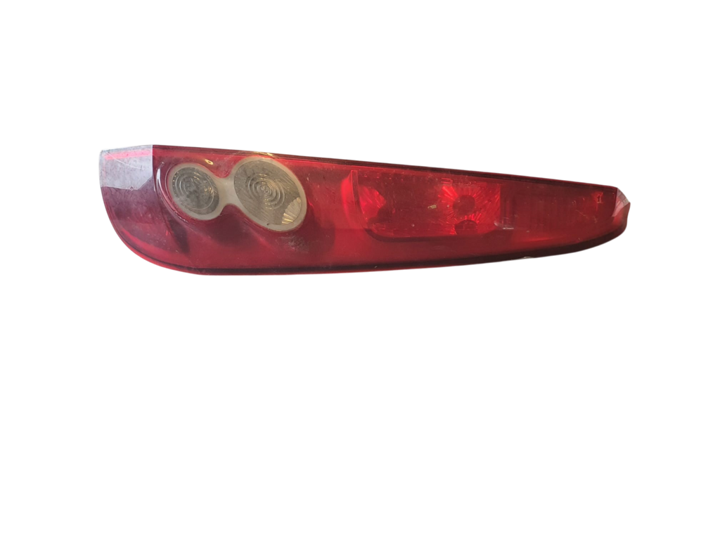 SAĞ KUYRUK LAMBASI FORD FİESTA (CBK) AMBİENTE OEM NO: 6S61 13404 AG