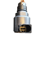 MERCEDES BENZ İÇİN MAZOT POMPA BASINÇ MÜŞÜRÜ