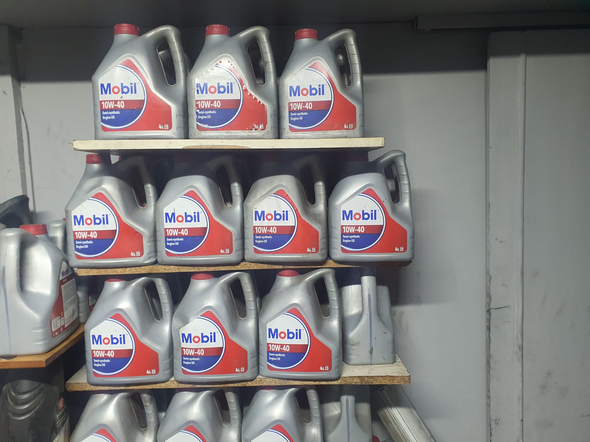 MOBİL 10W40 MOTOR YAĞI 4 L