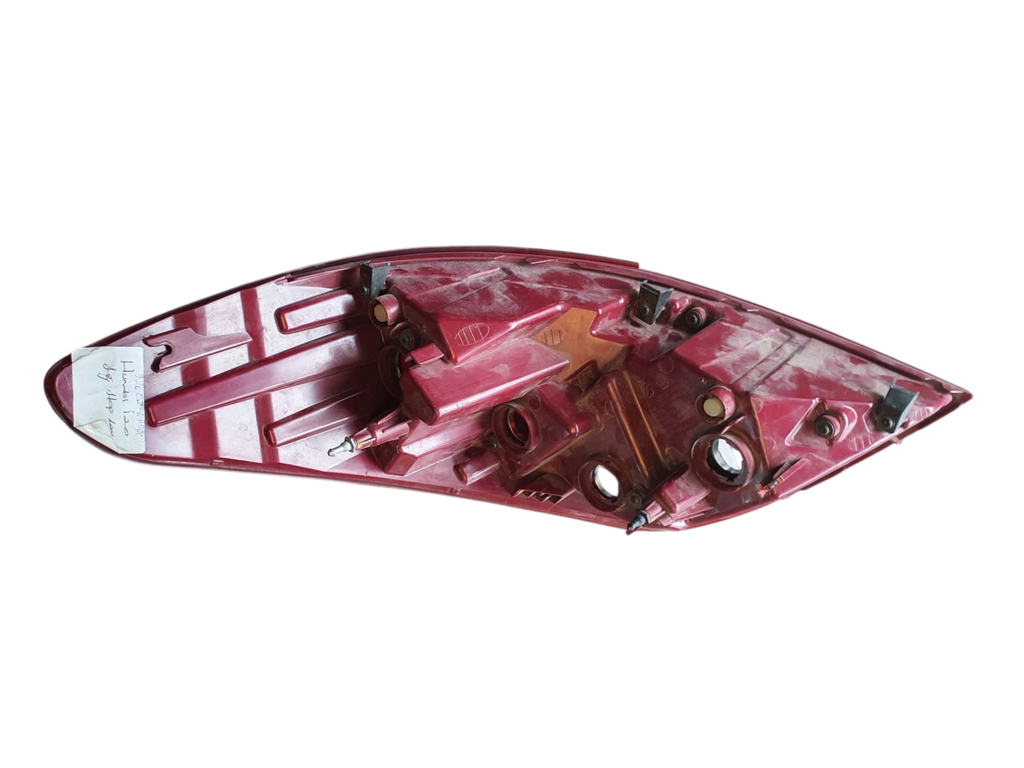 HYUNDAİ İ20 08-14 SAĞ DIŞ STOP OEM NO: 2055099900010